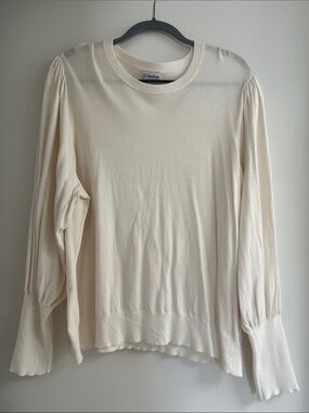 The Drop Long-Sleeve Puff-Sleeve Crewneck Top in Cream